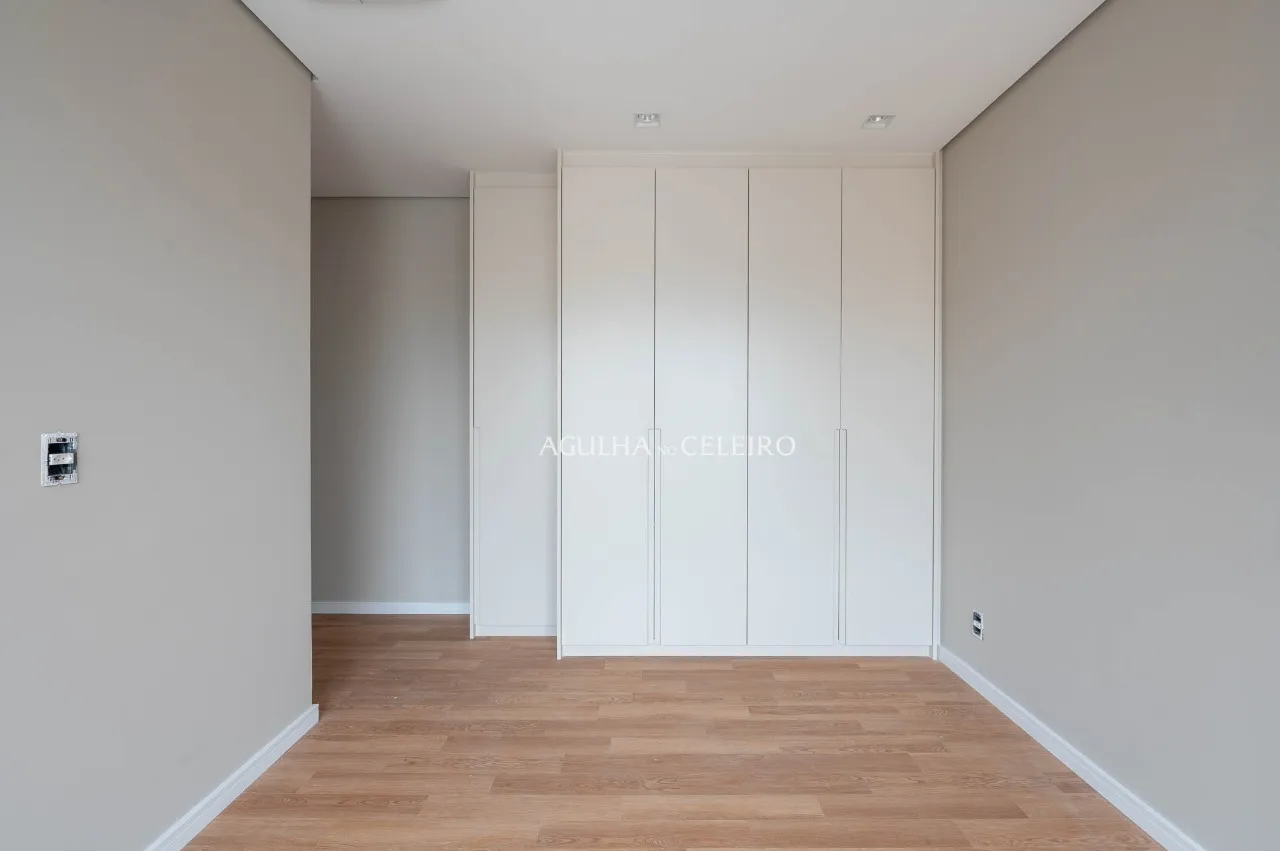 Apartamento pronto para morar em edifício novo na melhor localização de Moema – 21807