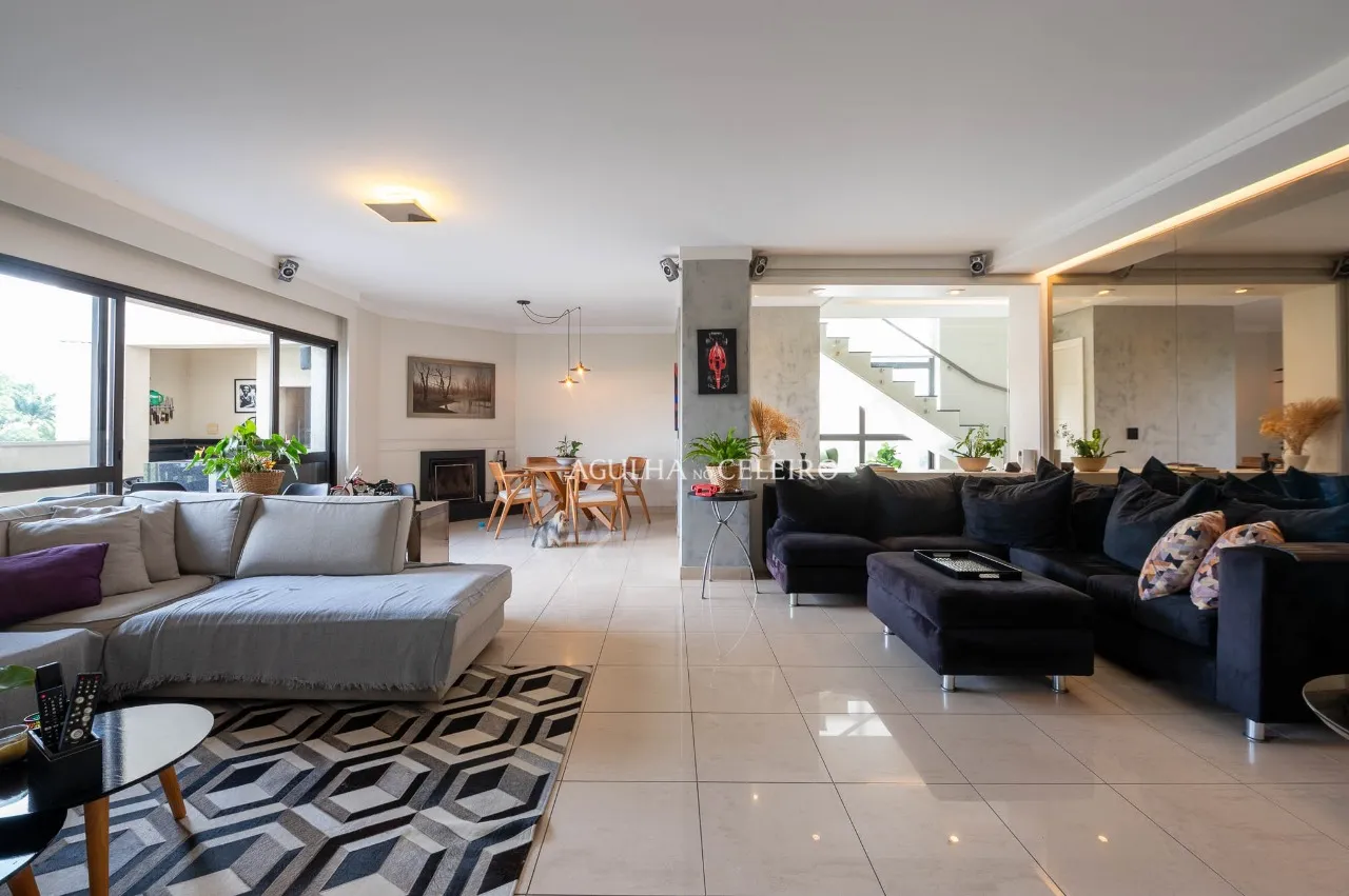 Apartamento Duplex à venda em Alto de Pinheiros com 3 suítes e lazer completo. – 21809