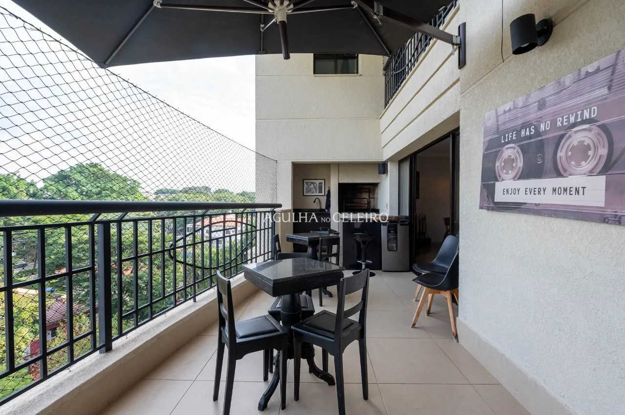 Apartamento Duplex à venda em Alto de Pinheiros com 3 suítes e lazer completo. – 21809