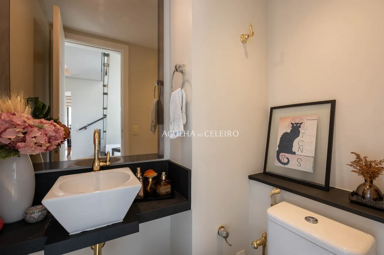 Apartamento Duplex à venda em Alto de Pinheiros com 3 suítes e lazer completo. – 21809
