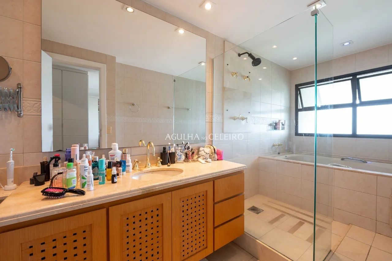 Apartamento Duplex à venda em Alto de Pinheiros com 3 suítes e lazer completo. – 21809