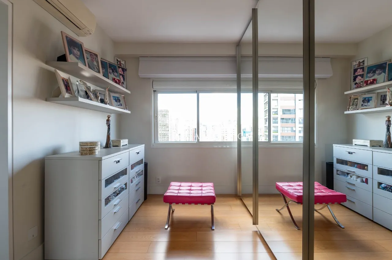 Apartamento único na Vila Nova Conceição – 21810