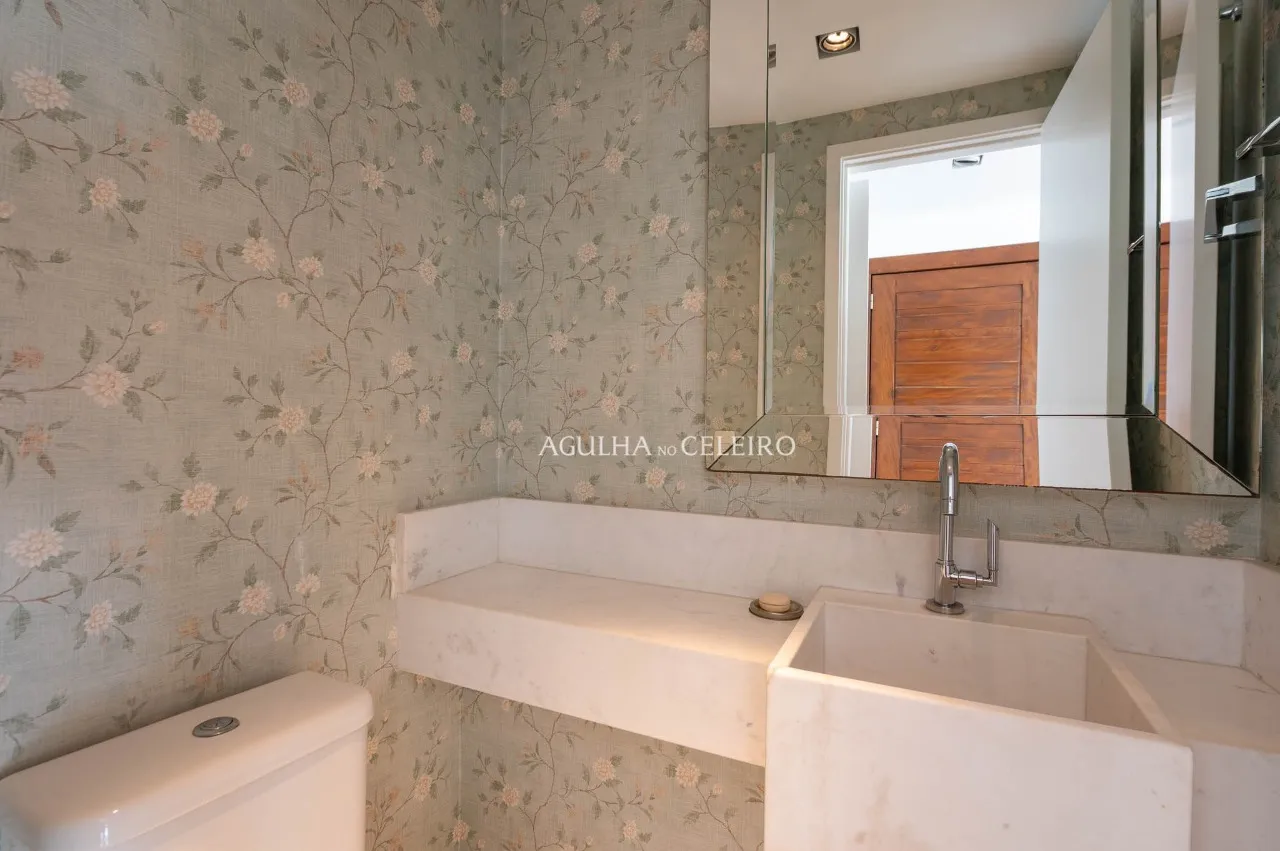 Apartamento com boa metragem à venda no Campo Belo – 21811
