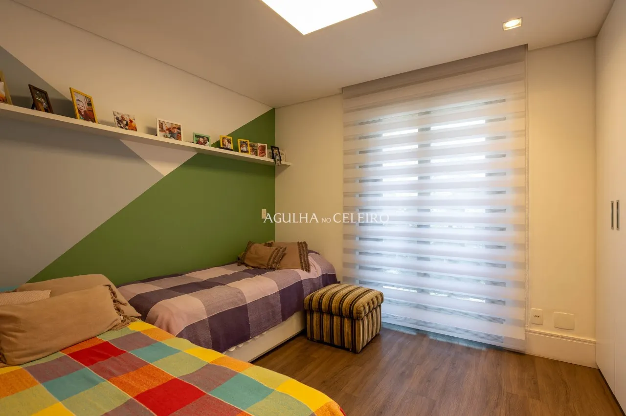Apartamento reformando à venda em Moema. – 21816