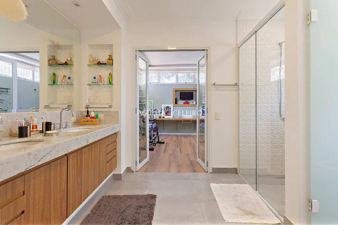 Casa à venda no Alto de Pinheiros. – 21827