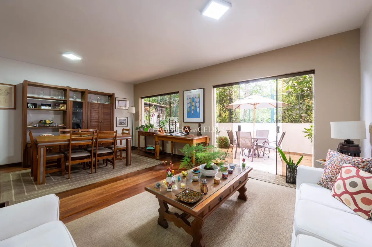 Casa em rua fechada, no Coração Verde da praça das Corujas – 21886