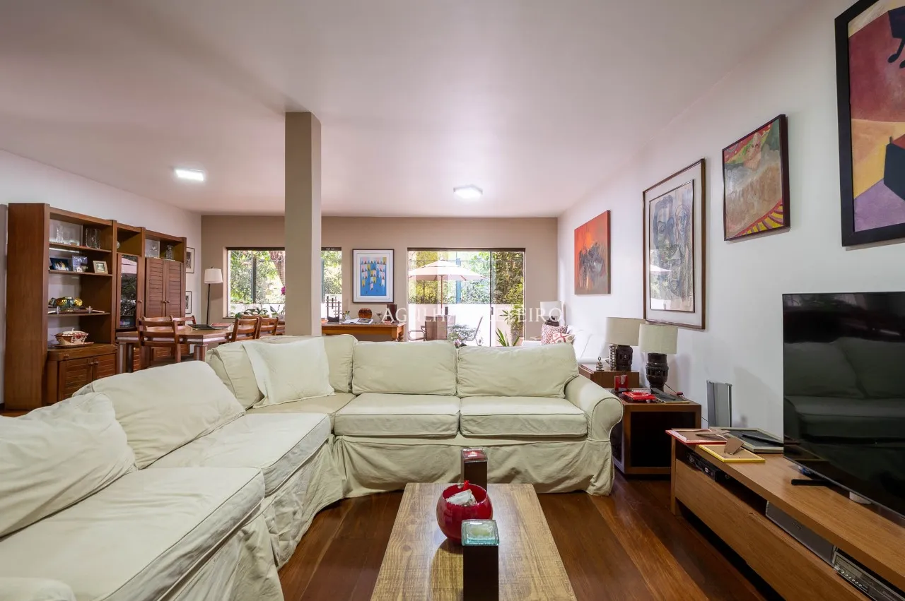 Casa em rua fechada, no Coração Verde da praça das Corujas – 21886