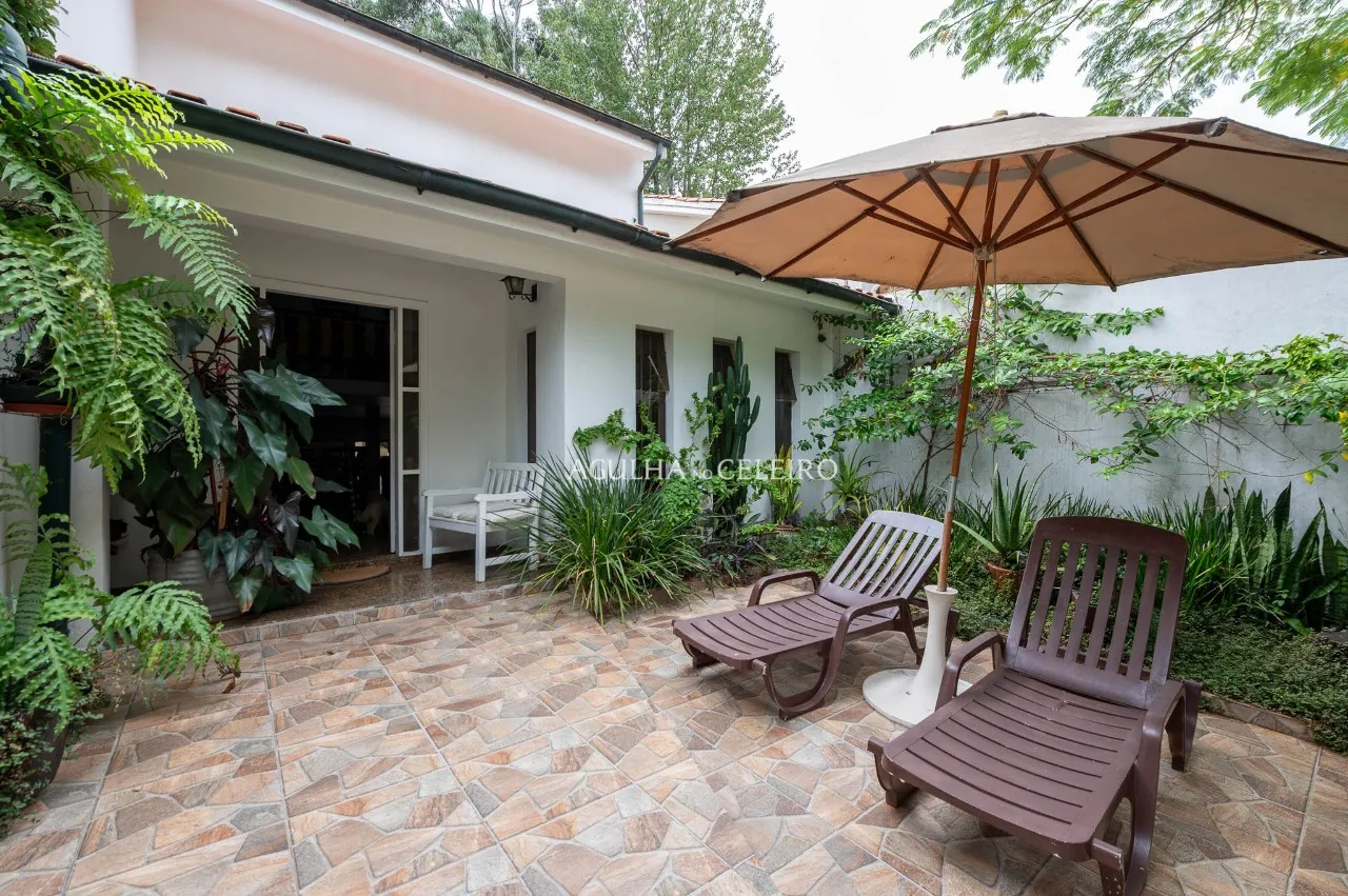 Casa em rua fechada, no Coração Verde da praça das Corujas – 21886