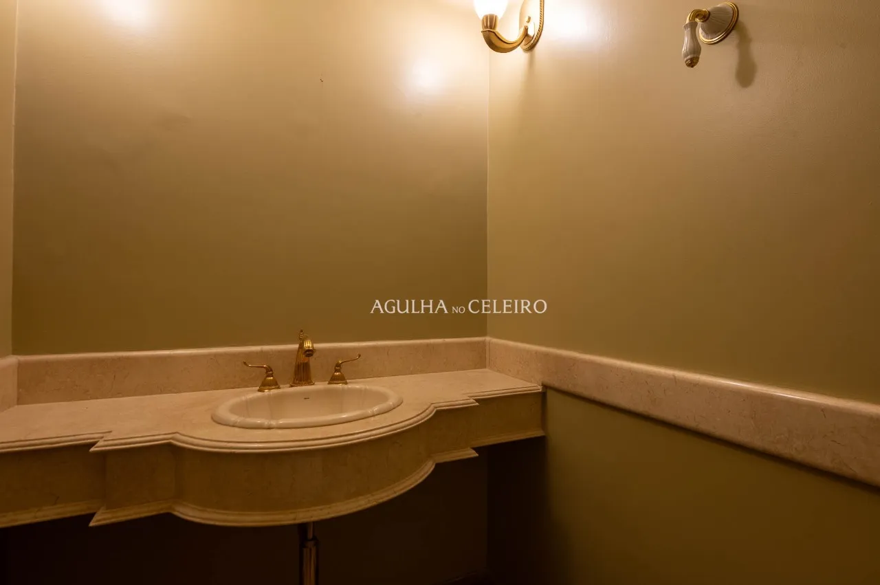 Apartamento espaçoso à venda no Jardim Europa – 21907