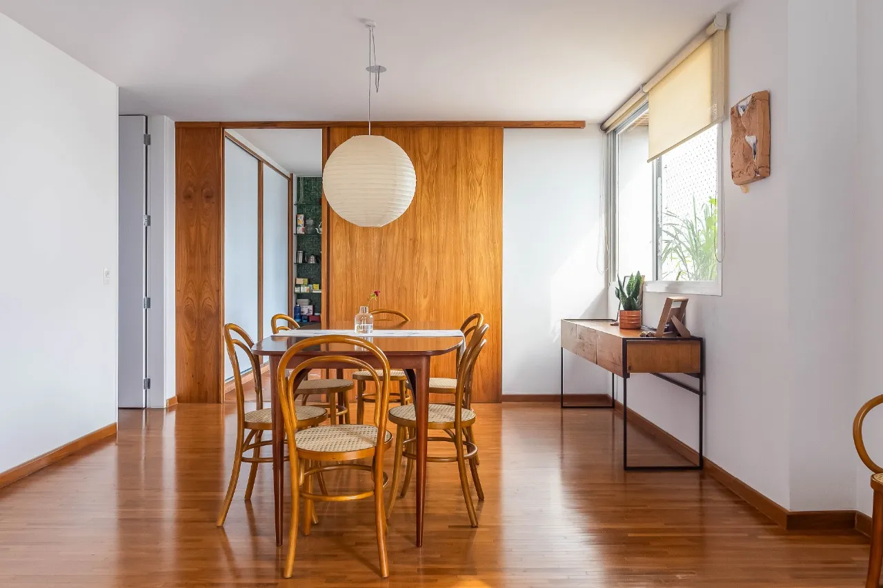 Apartamento com vista aberta, muita luz natural e varandas, para viver bem na Vila Madalena. – 21923