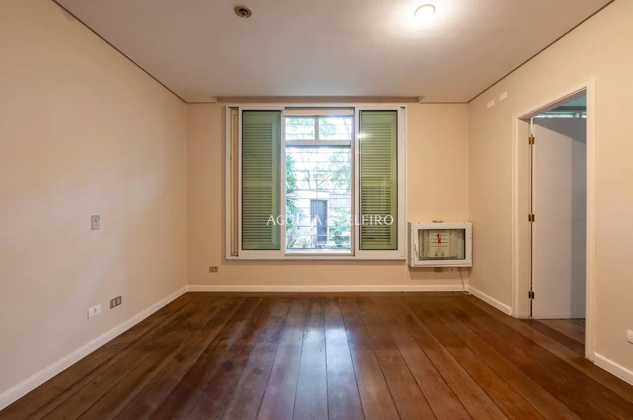 Casa á venda em Alto de Pinheiros. – 21930