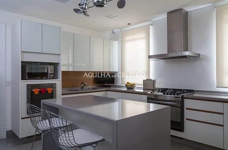 Apartamento com vista maravilhosa à venda no Jardim Europa – 21974