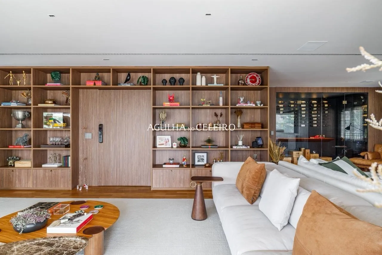 Apartamento Sofisticado com 3 Suítes e Excelente Localização – 21992