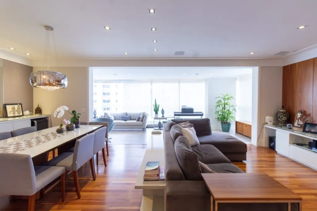 Apartamento moderno e espaçoso à venda em Moema – 21996