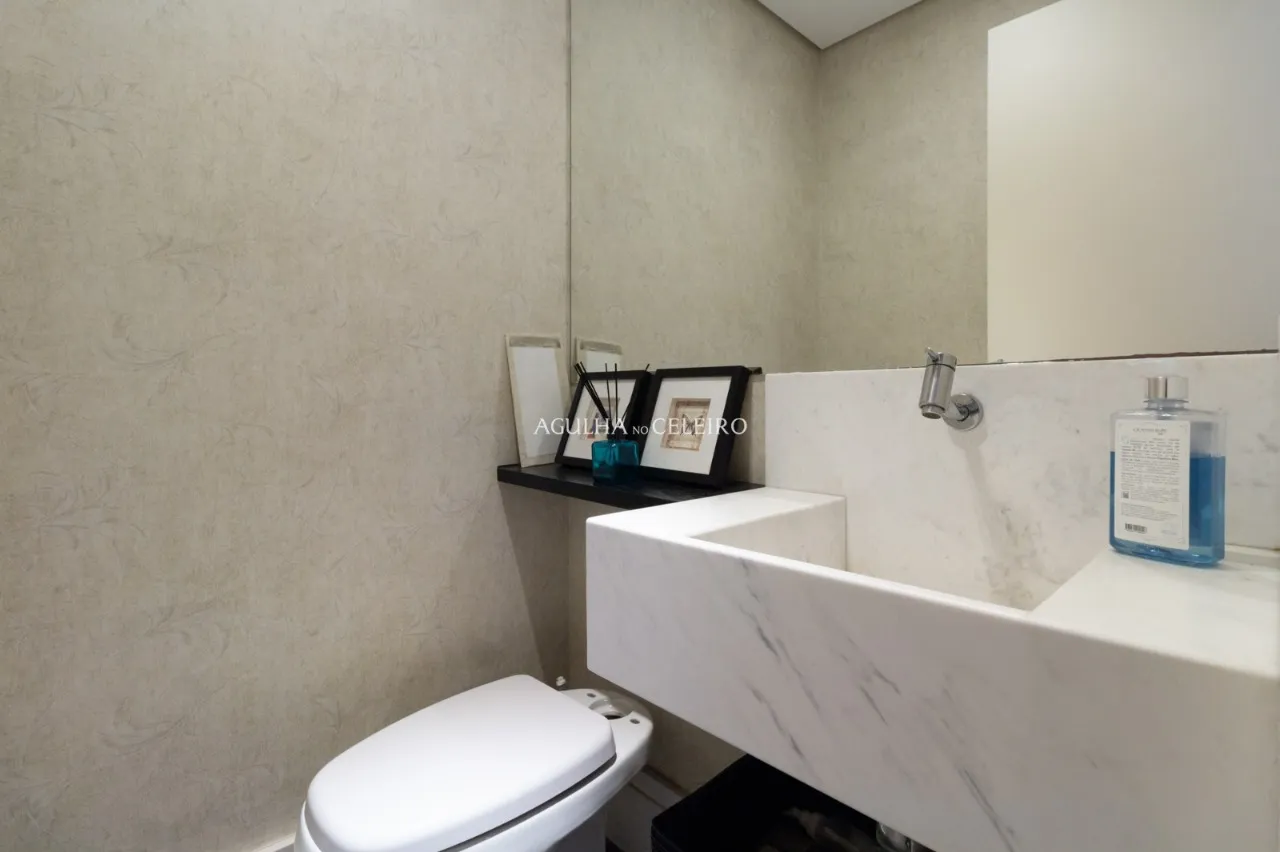 Apartamento moderno e espaçoso à venda em Moema – 21996