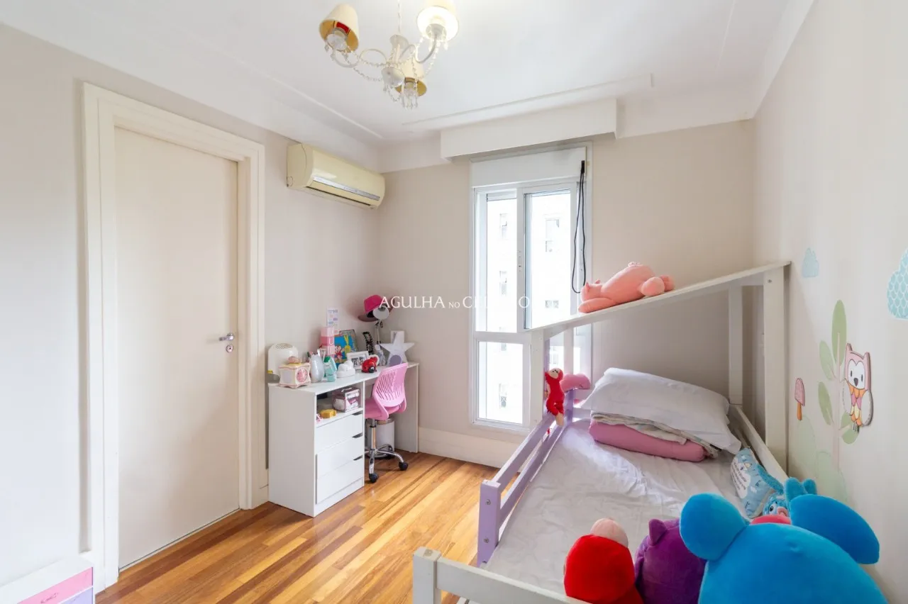Apartamento moderno e espaçoso à venda em Moema – 21996