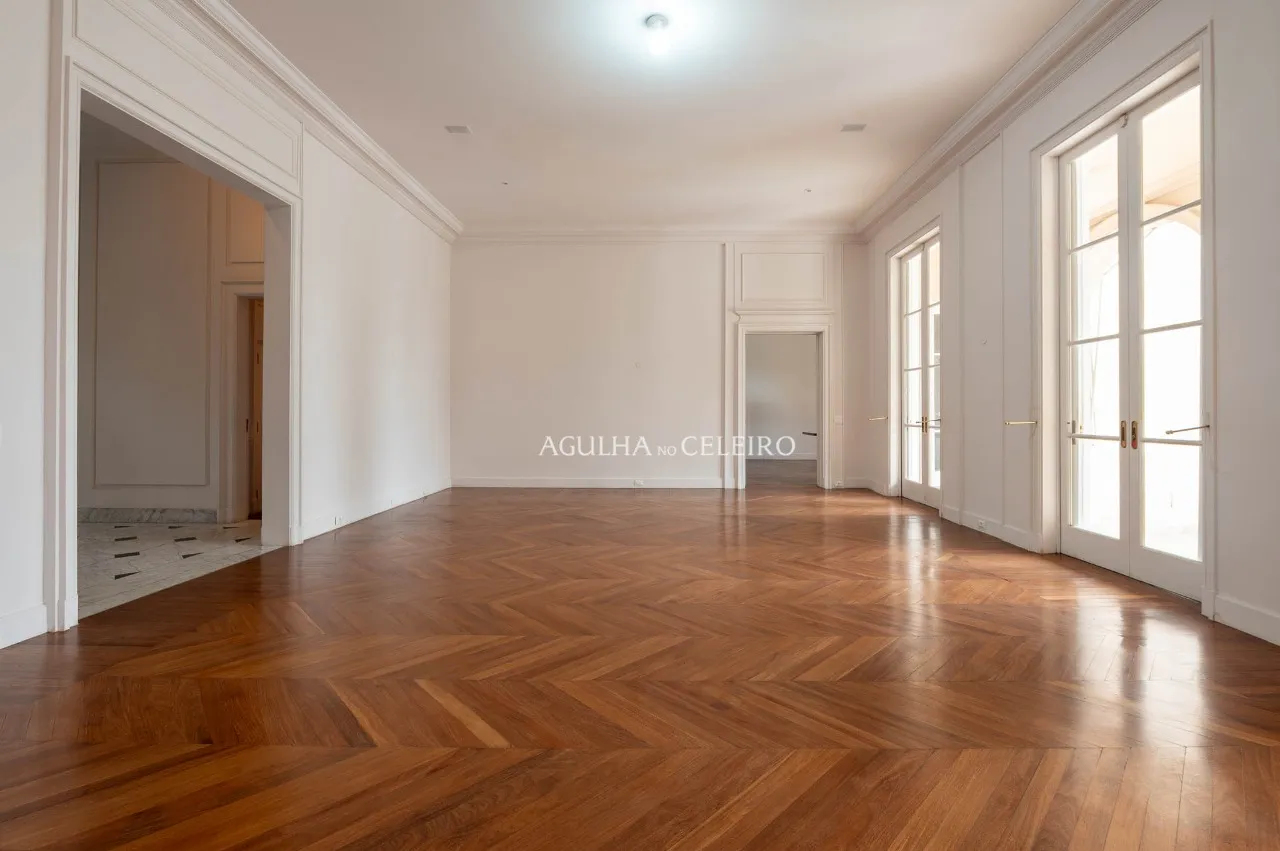 Casa maravilhosa à venda no Real Parque – 22009