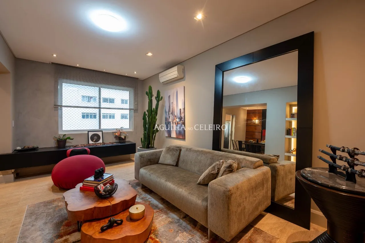 Apartamento com planta funcional e vista para a copa das árvores no Jardim América – 22014