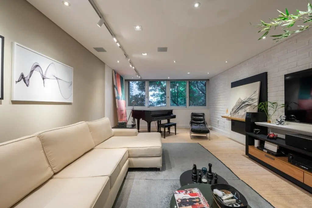 Apartamento com planta funcional e vista para a copa das árvores no Jardim América – 22014