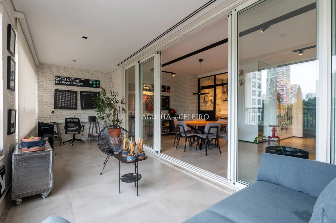 Apartamento lindo em condomínio clube à venda na Vila Olímpia – 22023