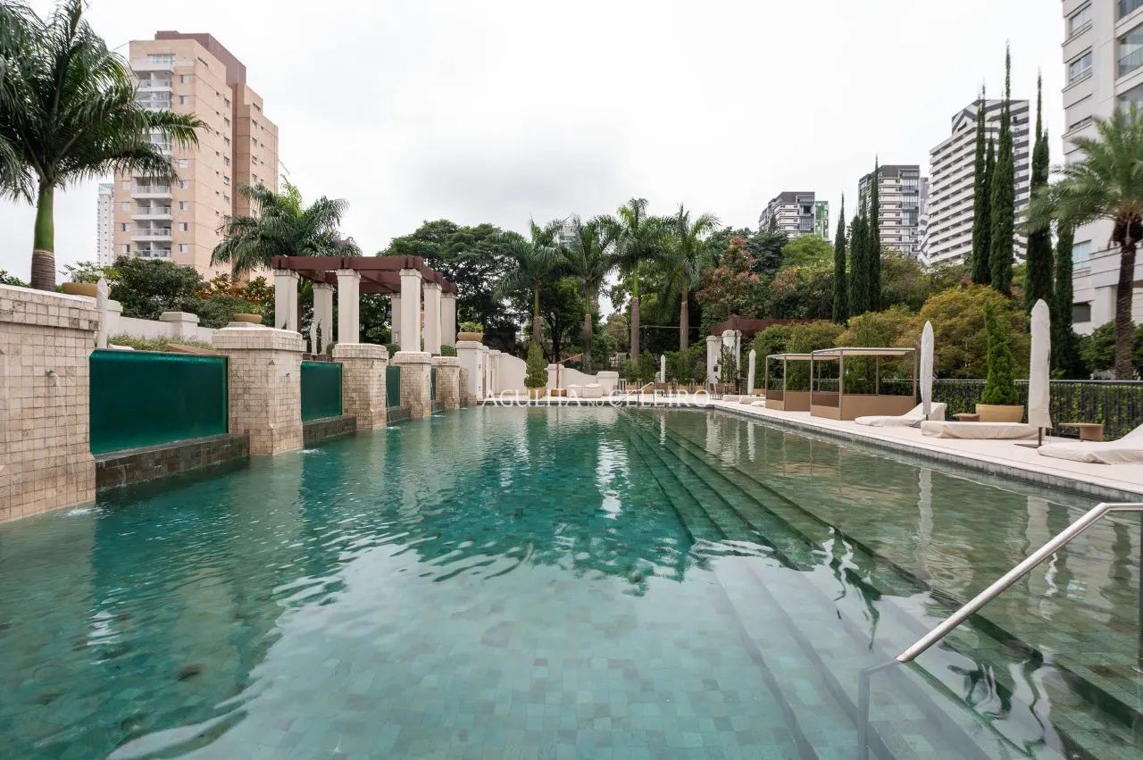 Apartamento lindo em condomínio clube à venda na Vila Olímpia – 22023