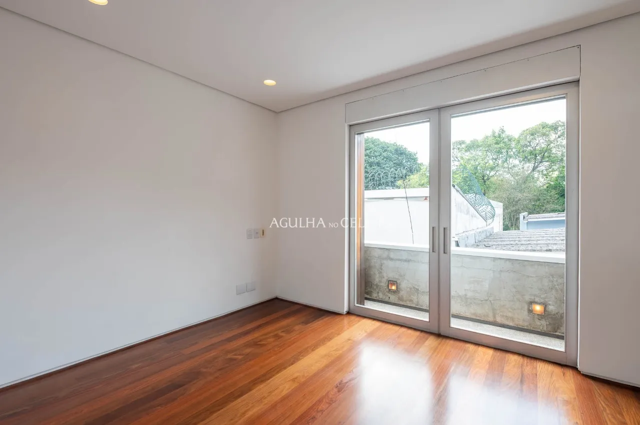 Casa assinada por Isay Weinfeld no Jardim Paulista – 22026
