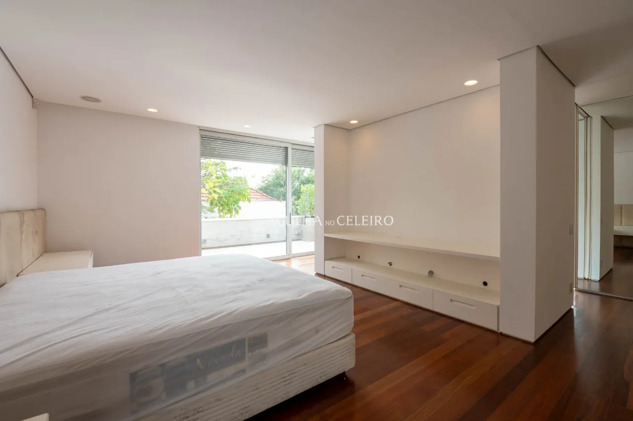 Casa assinada por Isay Weinfeld no Jardim Paulista – 22026