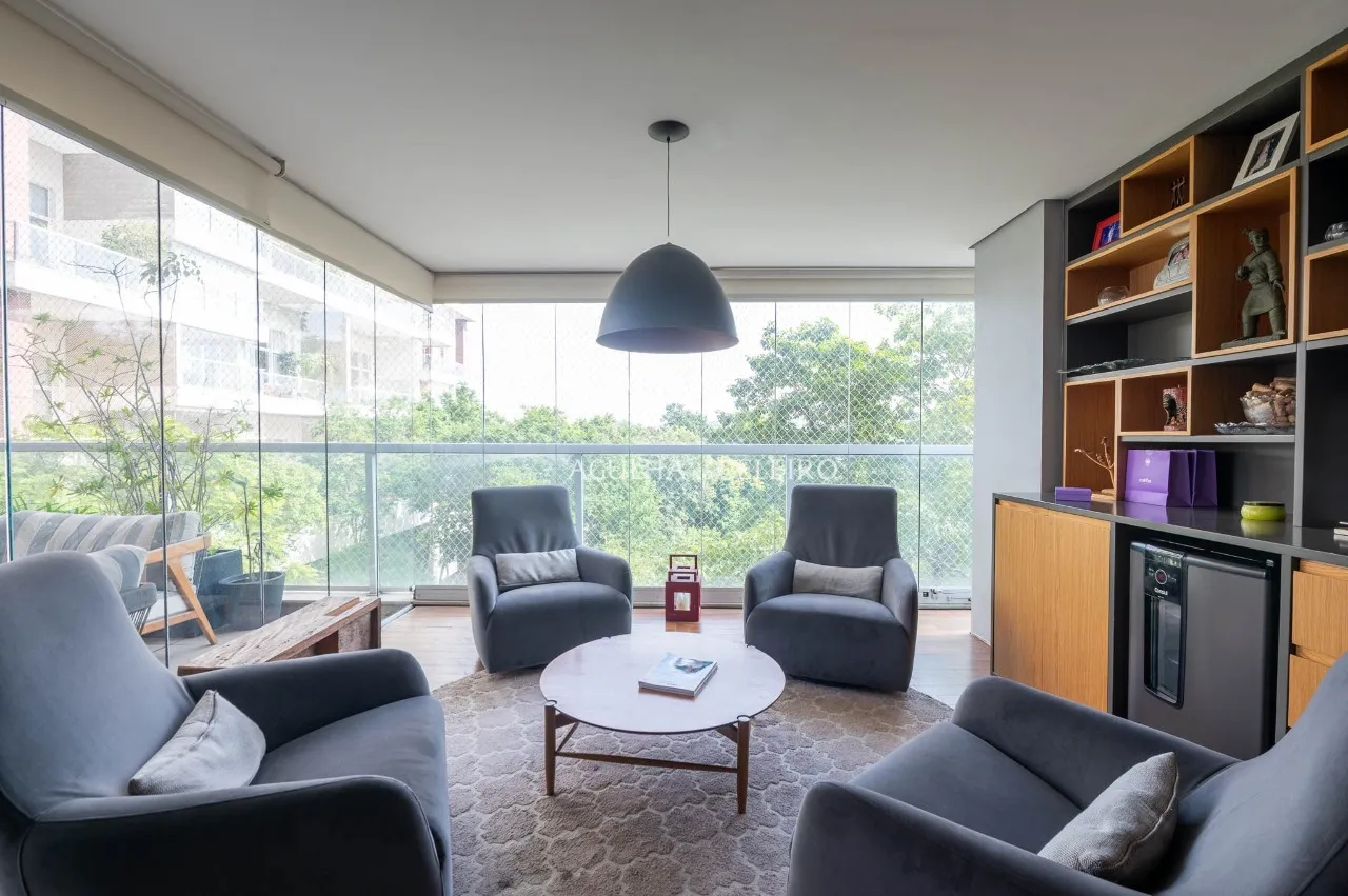 Apartamento com 5 dormitórios no Alto de Pinheiros – 22054