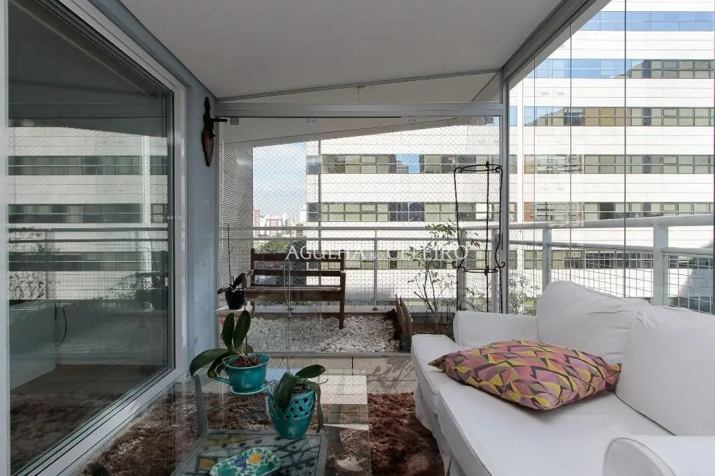 Apartamento charmoso e exclusivo em localização privilegiada. – AP4680