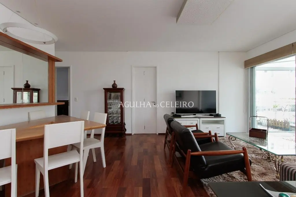 Apartamento charmoso e exclusivo em localização privilegiada. – AP4680