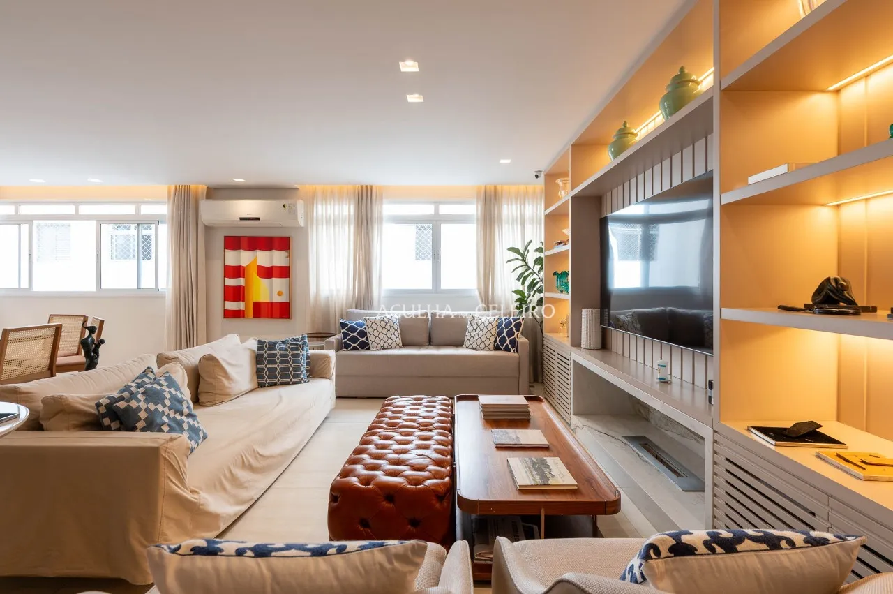 Apartamento reformado à venda em ótima rua no Itaim Bibi – AP4886