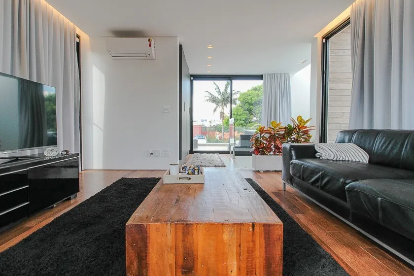 Casa moderna à venda na Vila Nova Conceição. – CA0616
