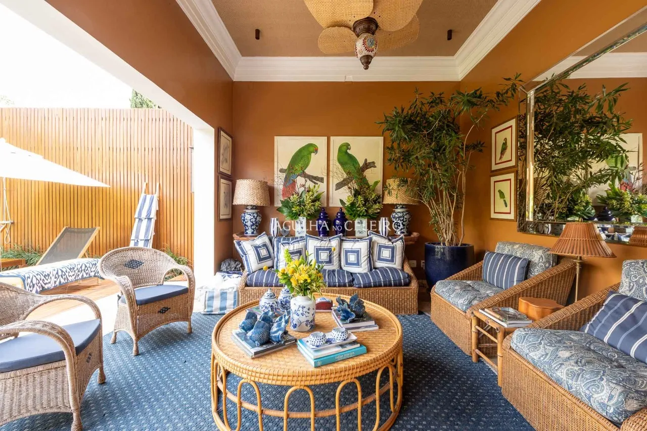 Casa com projeto Bi Crisóstomo e décor de Sig Bergamin no Jardim Europa – CA1012