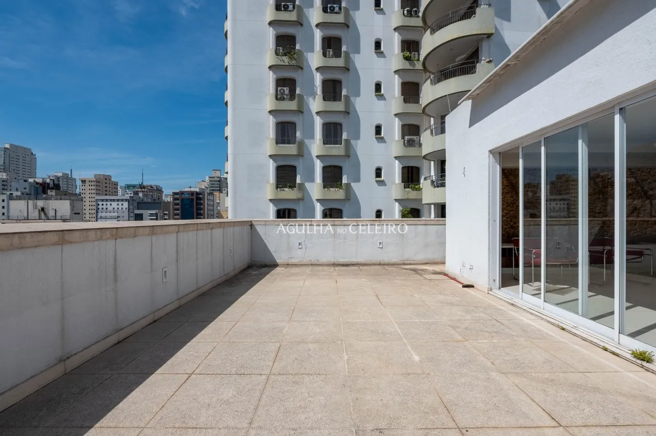 Cobertura com ampla área social no Jardim Paulista – CO0890