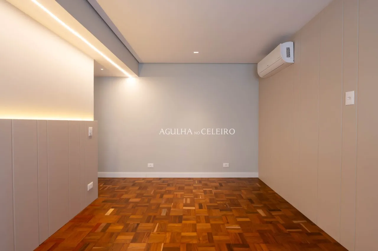 Apartamento totalmente reformado e com localização fantástica à venda no Jardim América. – 12396