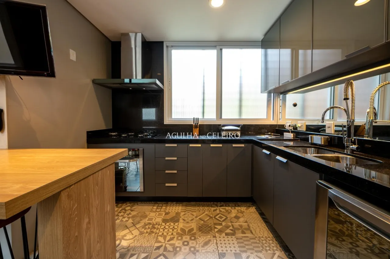 Casa com living externo e piscina à venda no Brooklin – 12523
