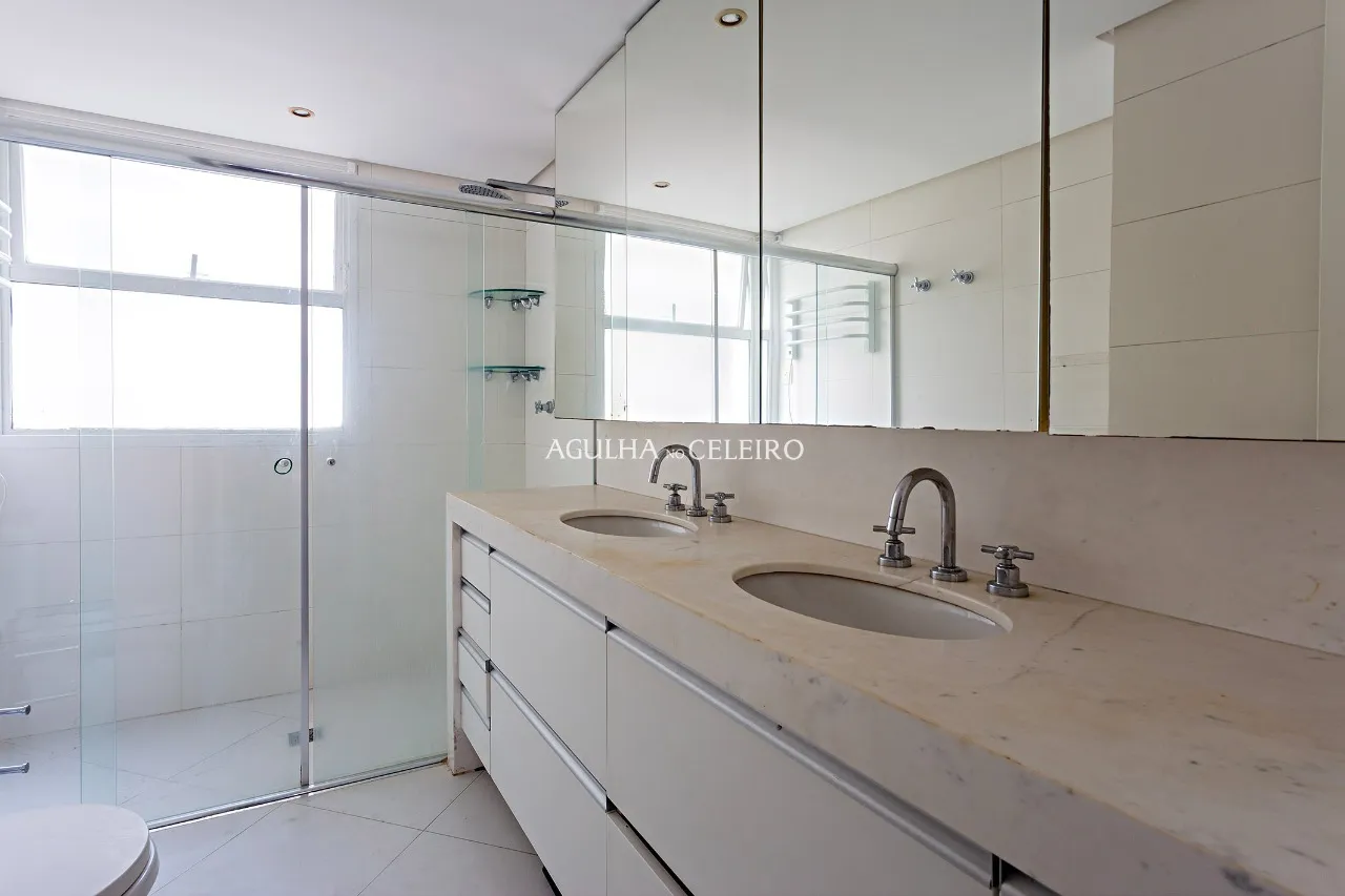Apartamento Amplo, confortável e reformado em Moema! – 19288 - CHM_IMG_1453