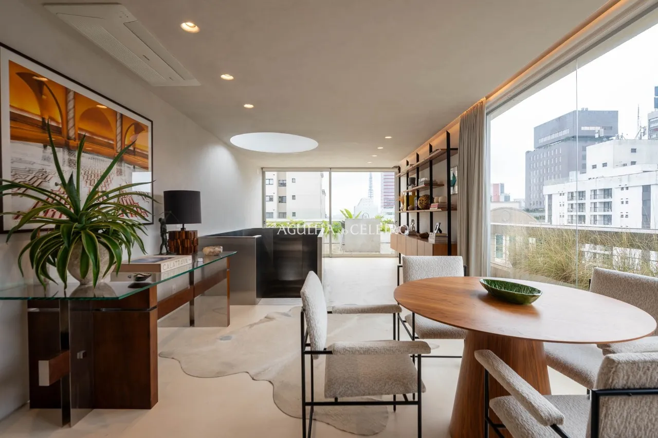 Cobertura duplex que traduz exclusividade e qualidade de vida. – 21584