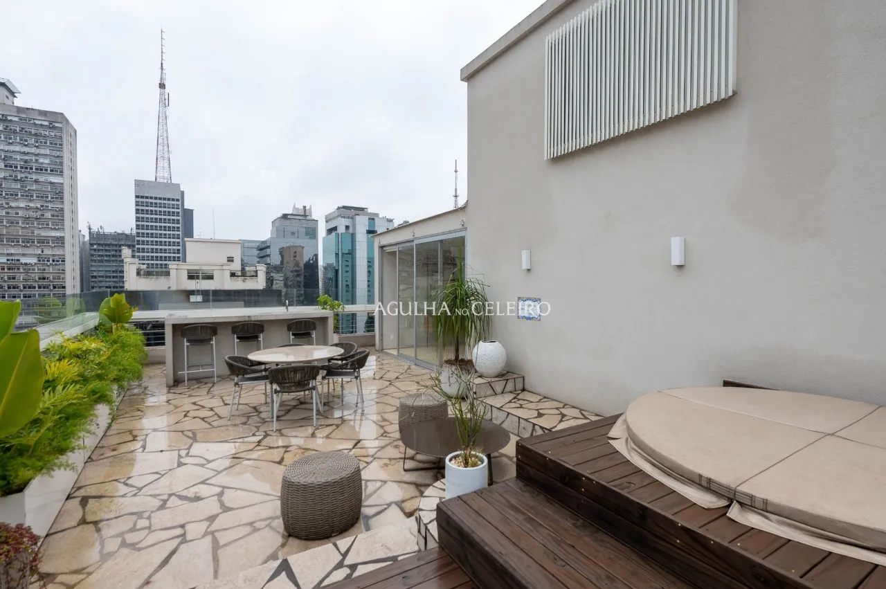 Cobertura duplex que traduz exclusividade e qualidade de vida. – 21584