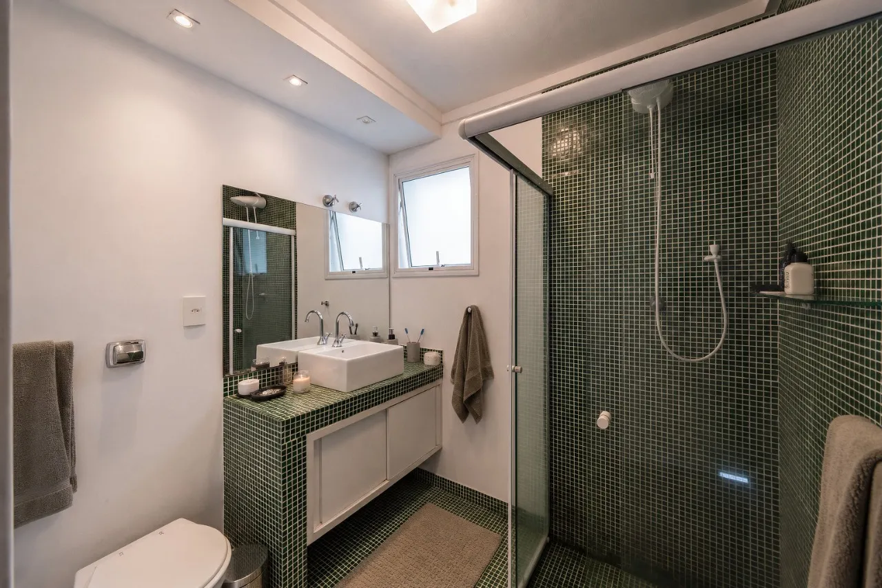 Apartamento iluminado, com vida a pé e localização rara, para viver no coração dos Jardins. – 21604