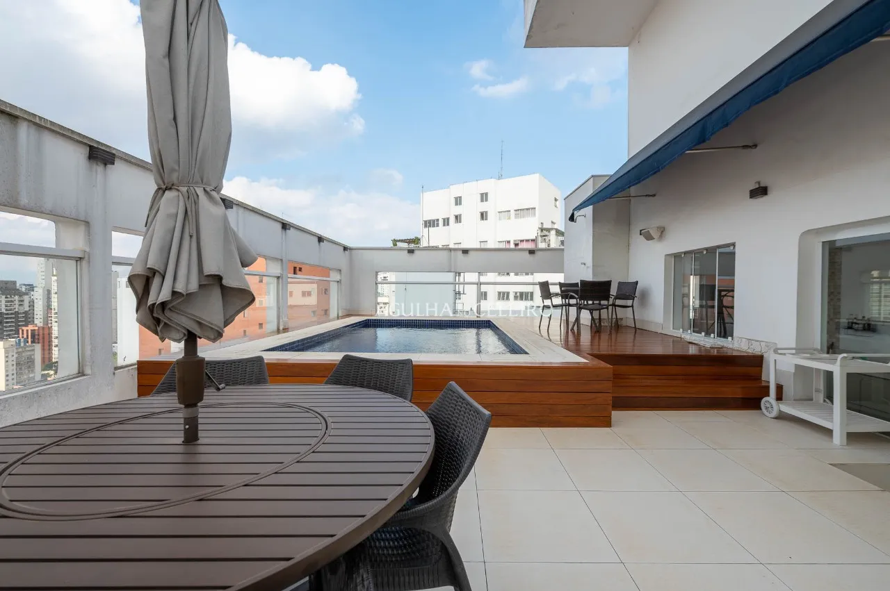 Cobertura de 420m² com Piscina Privativa e Vista para o Pacaembu – 21697