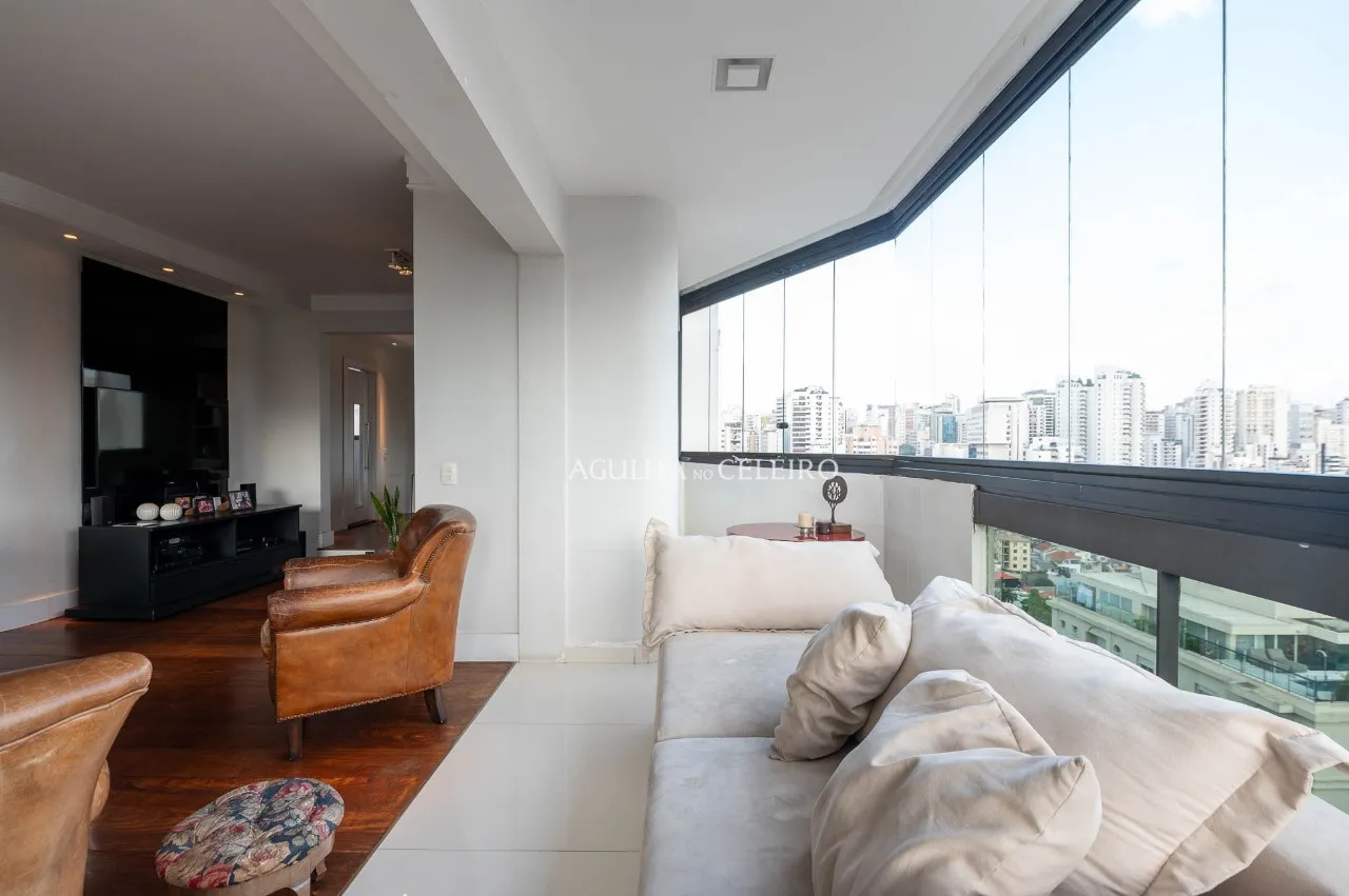 Cobertura de 420m² com Piscina Privativa e Vista para o Pacaembu – 21697