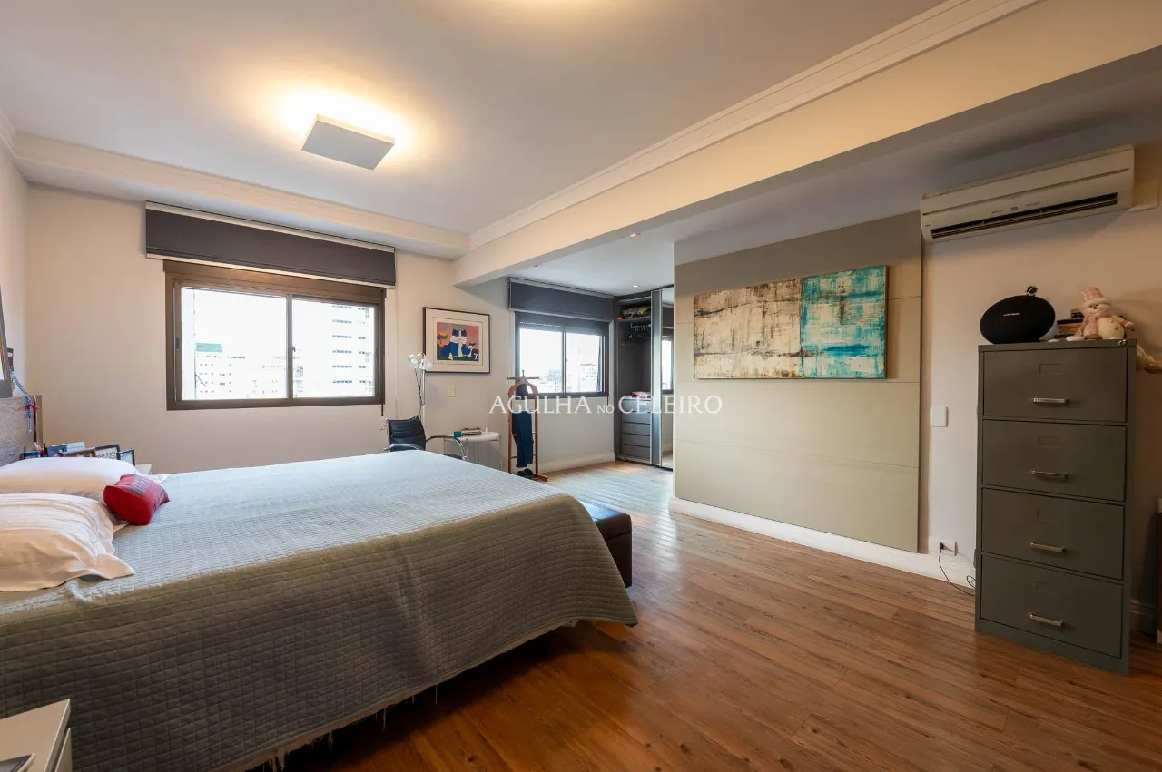 Cobertura de 420m² com Piscina Privativa e Vista para o Pacaembu – 21697