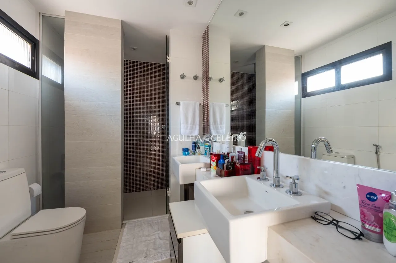 Cobertura de 420m² com Piscina Privativa e Vista para o Pacaembu – 21697