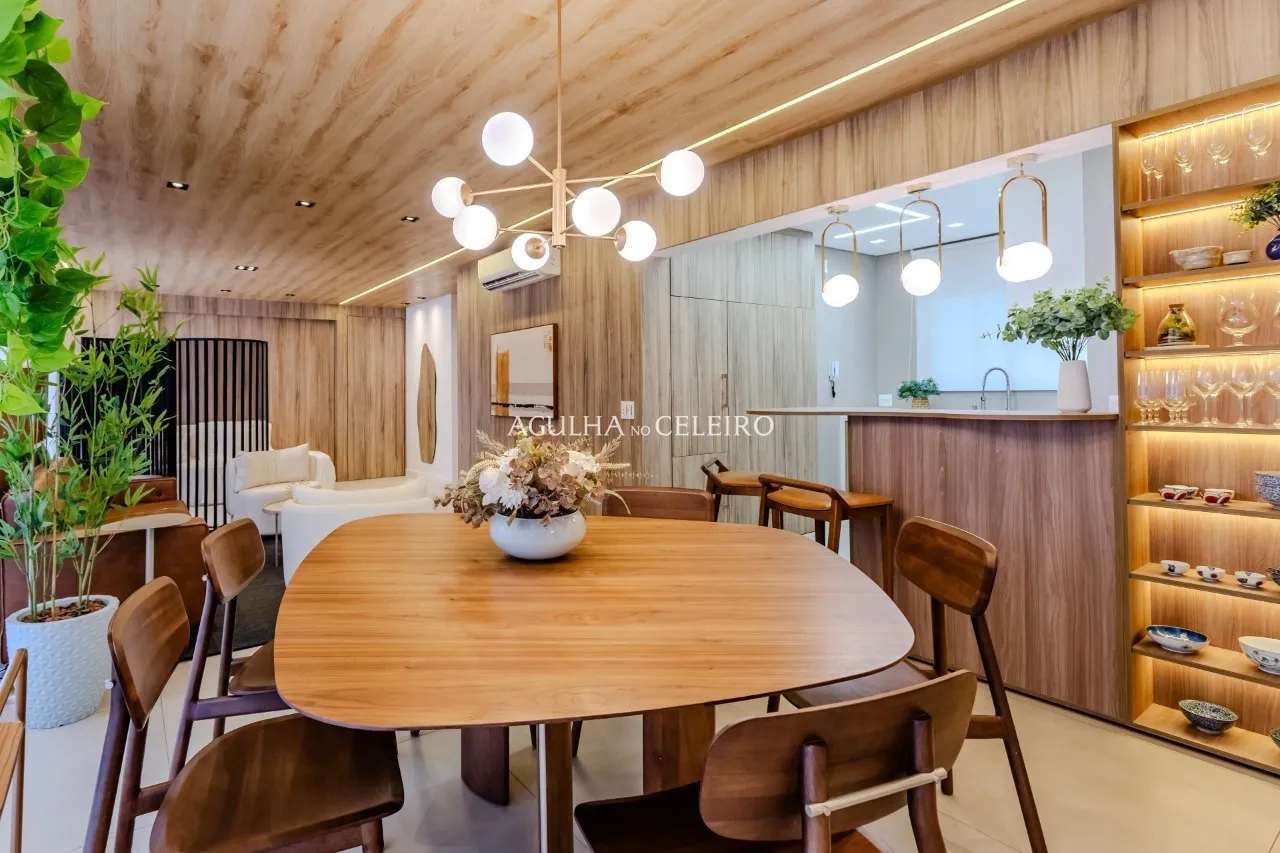 Elegância, luz natural e conforto em dada detalhe. – 21981