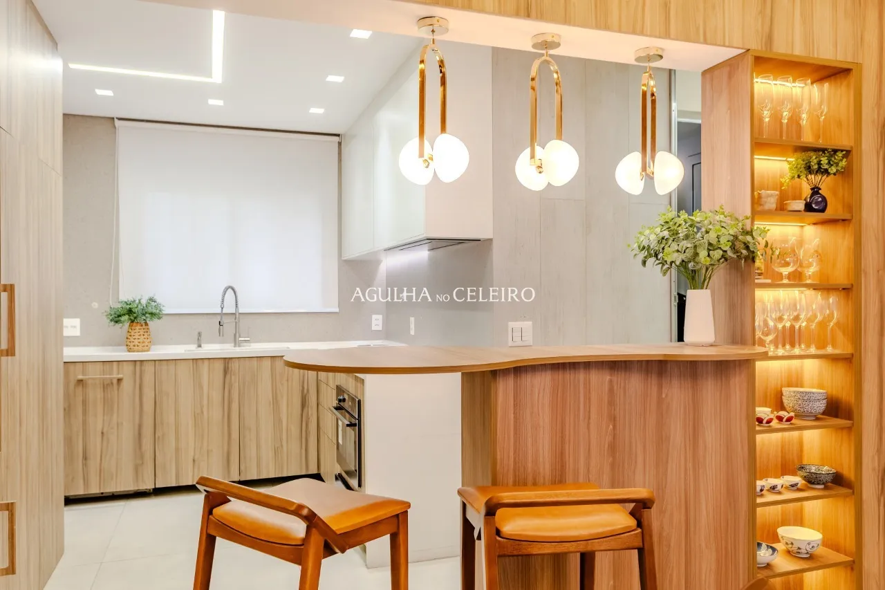 Elegância, luz natural e conforto em dada detalhe. – 21981