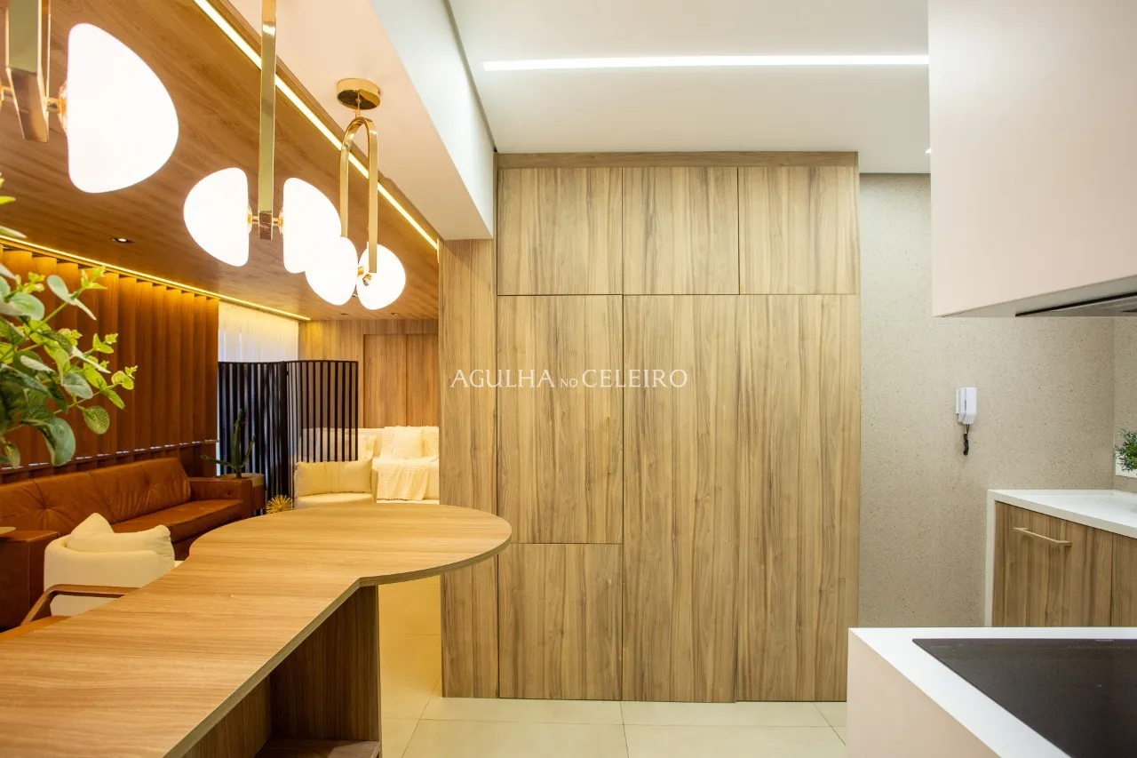 Elegância, luz natural e conforto em dada detalhe. – 21981