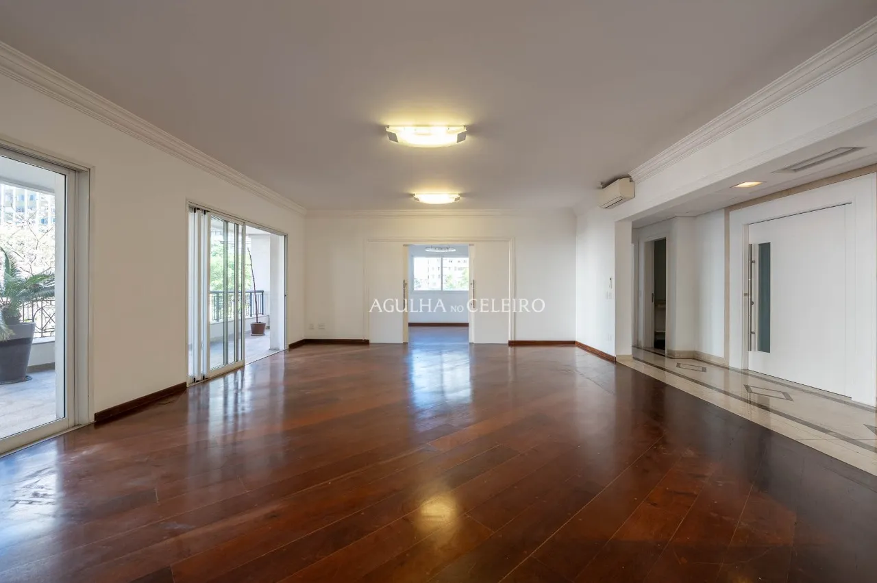Apartamento em edifício desejado e localização única à venda no Jardim América. – 22025