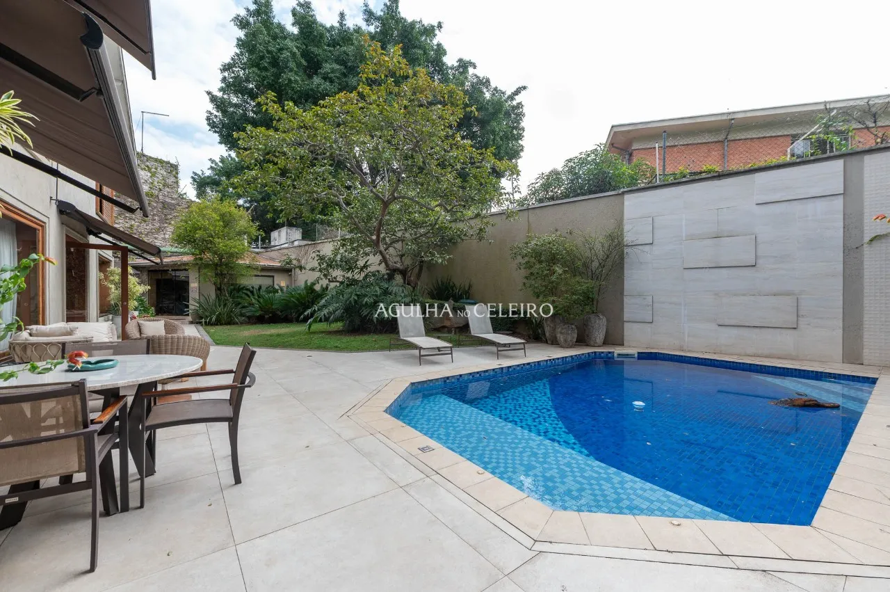 Casa maravilhosa à venda no Jardim Europa – 22028