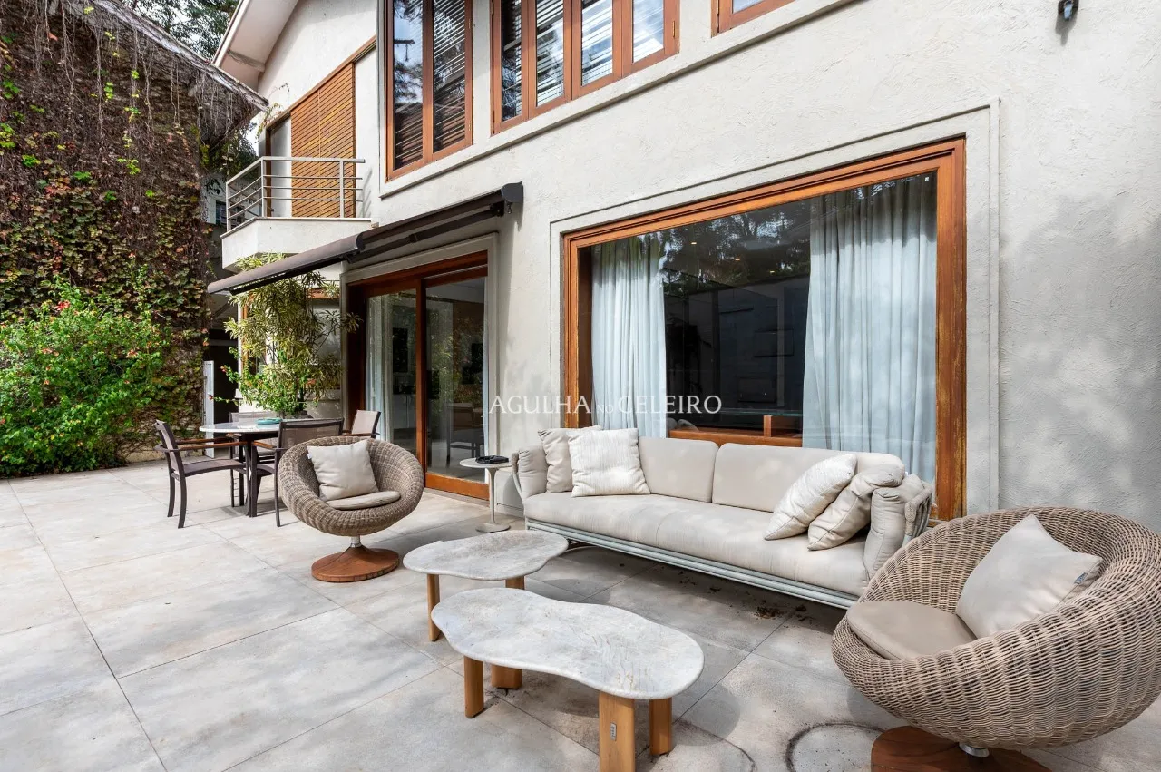 Casa maravilhosa à venda no Jardim Europa – 22028